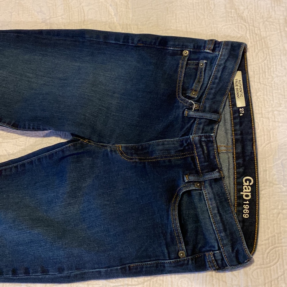 Gap - Picture 4 of 5